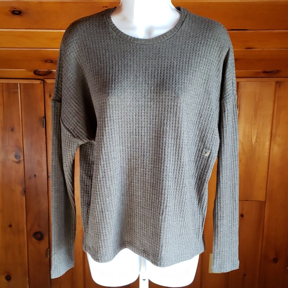 🆕️ Express dolman sleeve shirt